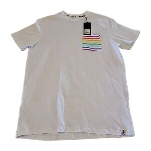 Free Planet Size S "LOVE IS LOVE" Pride Rainbow Heart Premium T-Shirt NEW $38